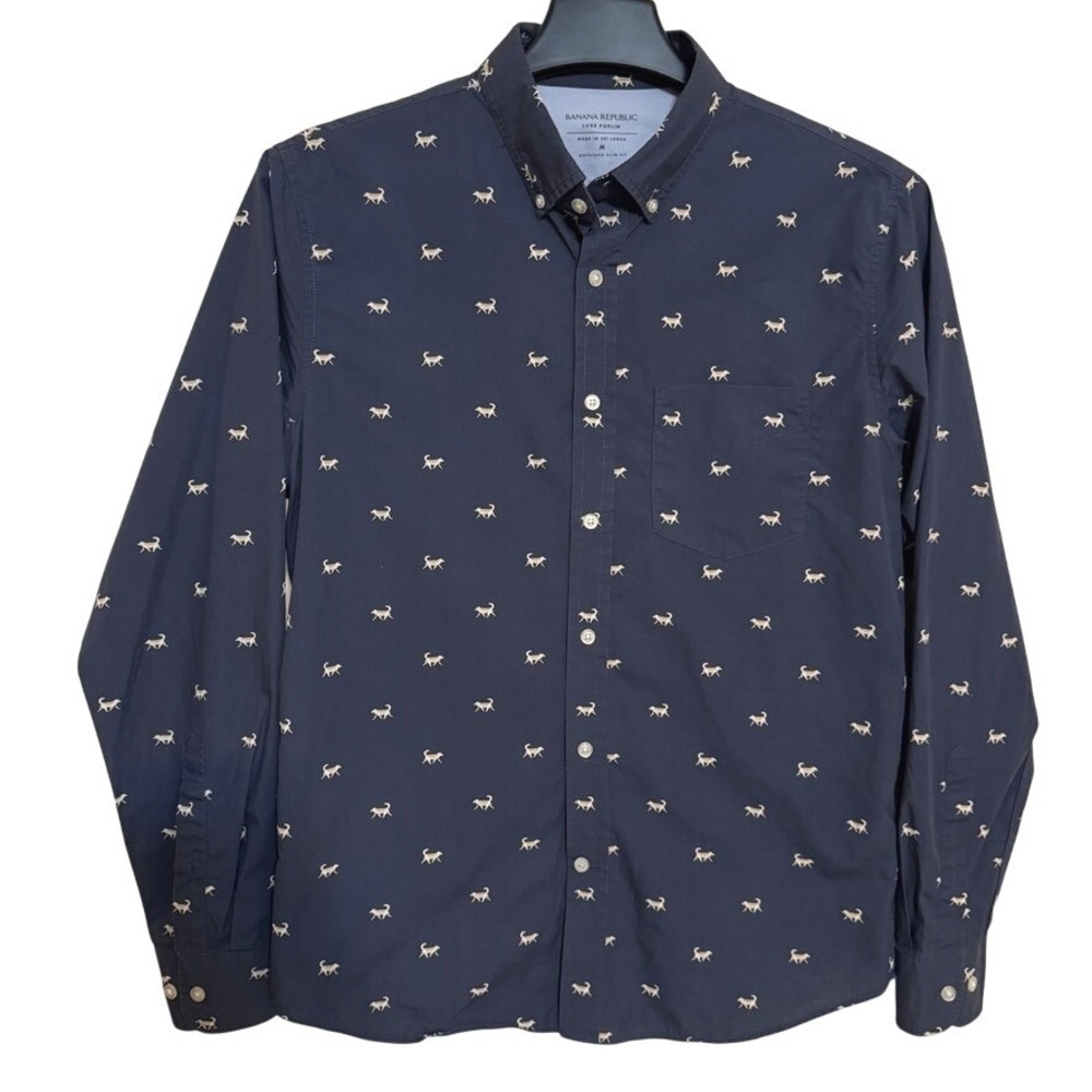 Banana Republic Long Sleeve Shirt Mens M Luxe Poplin Untucked Slim Fit Dogs Blue